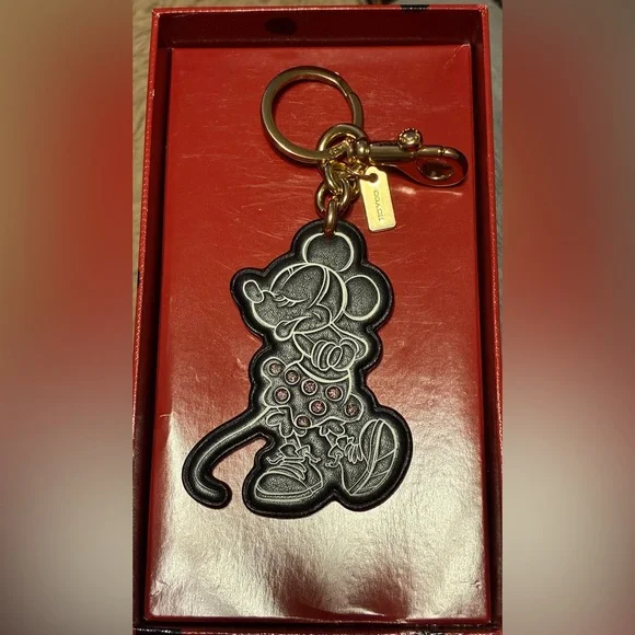 COACH x DISNEY Supple Leather Minnie Mouse Bag Charm Keychain Key Fob NEW NWT - Picture 4 of 14